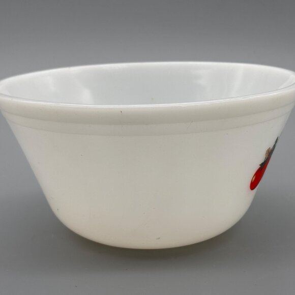 Vintage Federal Glass Vegetable Harvest 2 Quart Garden Vegetable Milk Glass Bowl - Picture 6 of 10